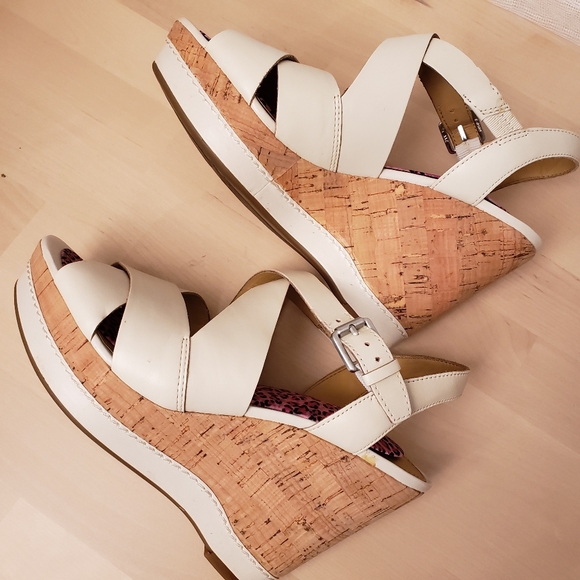 π‘Host Pickπ‘ Franco Sarto High Heel Summer Wedge Sandal - Picture 9 of 12